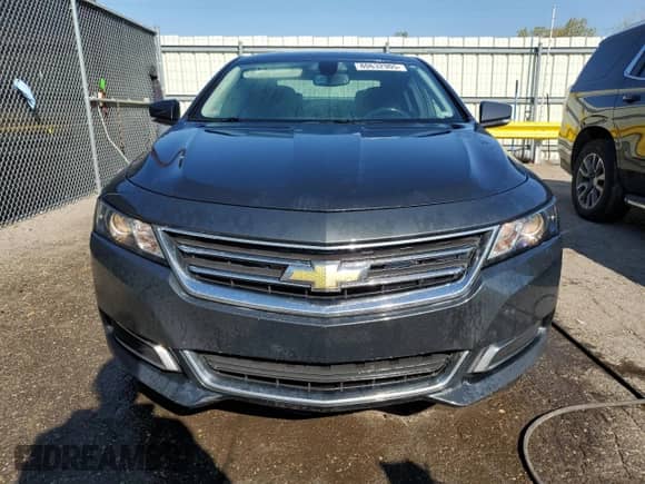 2015 Chevrolet Impala LT z VIN 2G1115SL5F9160923, wystawiony jako Copart lot #80632905 z przebiegiem 133 210 mil mil oraz Czysty tytuł • Clean title. Historia ofert i sprzedaży dostępna na DreamBid. Obrazek 5.