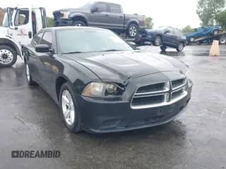 2014 Dodge Charger SE z VIN 2C3CDXBG0EH300844, wystawiony jako IAAI lot #43406194 z przebiegiem 327 639 mil mil oraz . Historia ofert i sprzedaży dostępna na DreamBid. Obrazek 1.