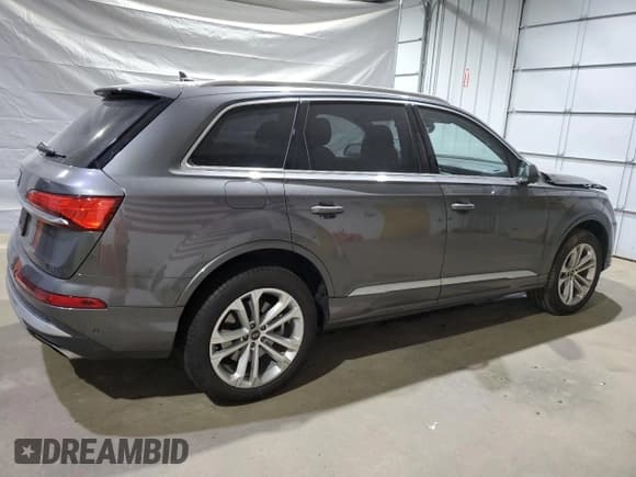 ✅ 2025 Audi Q7 Premium Plus • VIN: WA1LVBF73SD005925 • Lot: 58601935. Listed on Copart with 7,892 mi. Free auction sales archive from the USA and detailed vehicle history report at DreamBid. Image 3.