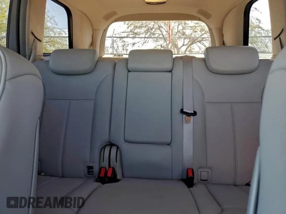 ✅ 2010 Mercedes-Benz GL 450 • VIN: 4JGBF7BE6AA611425 • Лот: 92728215. Опубликован ранее на Copart с пробегом 129 357 миль. Бесплатный доступ к архиву аукционных продаж из США и подробный отчёт об истории автомобиля на DreamBid. Изображение 10.