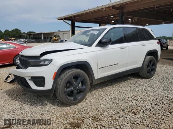 ✅ 2023 Jeep Grand Cherokee Altitude • VIN: 1C4RJGAG6PC587354 • Lot: 62698805. Listed on Copart with 84,492 mi. Free auction sales archive from the USA and detailed vehicle history report at DreamBid. Image 1.