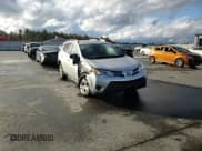 ✅ 2015 Toyota RAV4 LE • VIN: JTMBFREV5FD144385 • Лот: 82596505. Опубликован ранее на Copart с пробегом 113 821 миль. Бесплатный доступ к архиву аукционных продаж из США и подробный отчёт об истории автомобиля на DreamBid. Изображение 14.