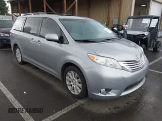 ✅ 2011 Toyota Sienna XLE • VIN: 5TDYK3DC1BS021300 • Lot: 43640745. Listed on IAAI with 198,008 mi. Free auction sales archive from the USA and detailed vehicle history report at DreamBid. Image 1.