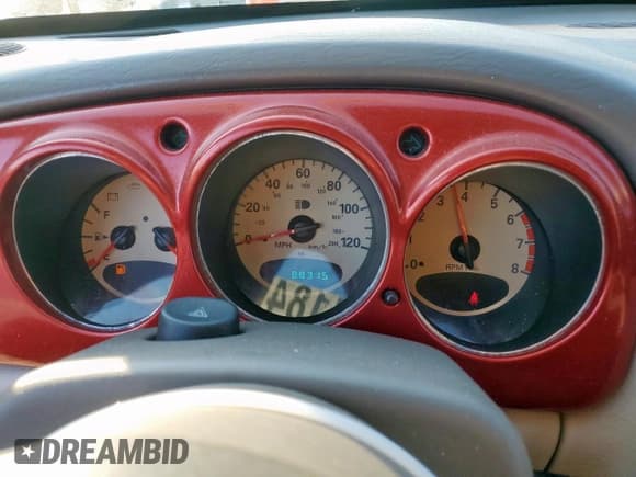 ✅ 2003 Chrysler PT Cruiser • VIN: 3C4FY48B03T616854 • Lot: 84184015. Wystawiony na Copart z przebiegiem 88 315 mil. Bezpłatny archiwum sprzedaży aukcyjnych z USA i szczegółowy raport historii pojazdu na DreamBid. Zdjęcie 9.