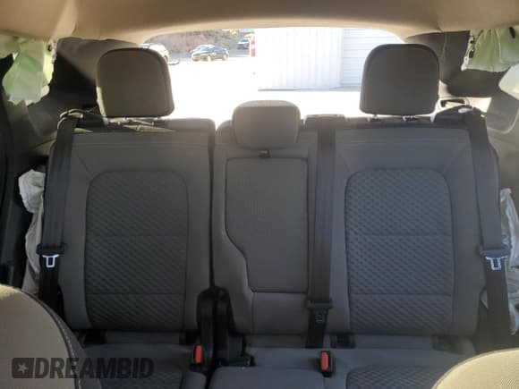 ✅ 2020 Ford Escape SE • VIN: 1FMCU9G6XLUB84274 • Лот: 92876335. Опубликован ранее на Copart с пробегом 85 561 миль. Бесплатный доступ к архиву аукционных продаж из США и подробный отчёт об истории автомобиля на DreamBid. Изображение 10.