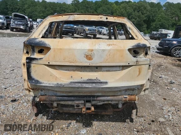 ✅ 2023 Volkswagen Atlas SE • VIN: 1V2JE2CA0PC219246 • Лот: 69351035. Опубликован ранее на Copart с пробегом Не указан. Бесплатный доступ к архиву аукционных продаж из США и подробный отчёт об истории автомобиля на DreamBid. Изображение 6.