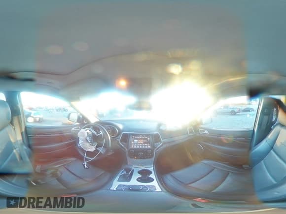 ✅ 2018 Jeep Grand Cherokee Summit • VIN: 1C4RJFJT6JC231503 • Лот: 92007765. Опубликован ранее на Copart с пробегом 65 953 миль. Бесплатный доступ к архиву аукционных продаж из США и подробный отчёт об истории автомобиля на DreamBid. Изображение 15.