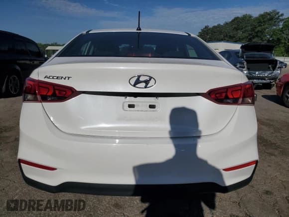 ✅ 2022 Hyundai Accent SE • VIN: 3KPC24A66NE170234 • Лот: 53437955. Опубликован ранее на Copart с пробегом 76 936 миль. Бесплатный доступ к архиву аукционных продаж из США и подробный отчёт об истории автомобиля на DreamBid. Изображение 6.