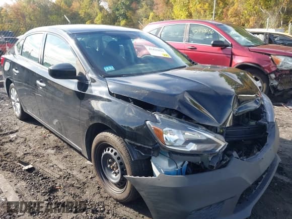 ✅ 2019 Nissan Sentra S • VIN: 3N1AB7AP8KY339197 • Лот: 43425021. Опубликован ранее на IAAI с пробегом 100 606 миль. Бесплатный доступ к архиву аукционных продаж из США и подробный отчёт об истории автомобиля на DreamBid. Изображение 1.