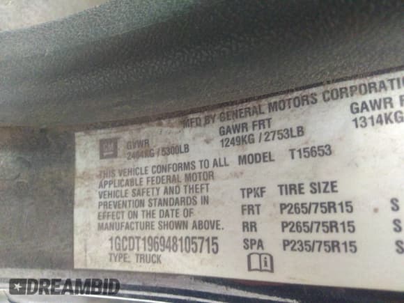 ✅ 2004 Chevrolet Colorado LS Z71 • VIN: 1GCDT196948105715 • Lot: 31924071. Listed on IAAI with 326 mi. Free auction sales archive from the USA and detailed vehicle history report at DreamBid. Image 9.