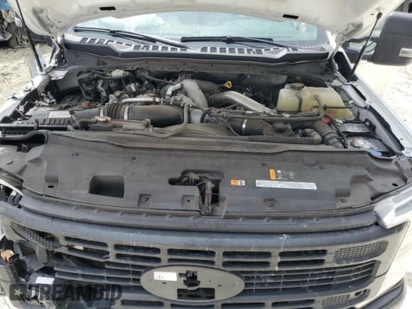 ✅ 2023 Ford F-350 XL • VIN: 1FT8W3DT2PEC84638 • Лот: 72021405. Опубликован ранее на Copart с пробегом 57 982 миль. Бесплатный доступ к архиву аукционных продаж из США и подробный отчёт об истории автомобиля на DreamBid. Изображение 11.