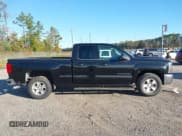 ✅ 2018 Chevrolet Silverado 1500 LT • VIN: 1GCRCREC7JZ141635 • Lot: 43682102. Wystawiony na IAAI z przebiegiem 150 756 mil. Bezpłatny archiwum sprzedaży aukcyjnych z USA i szczegółowy raport historii pojazdu na DreamBid. Zdjęcie 13.
