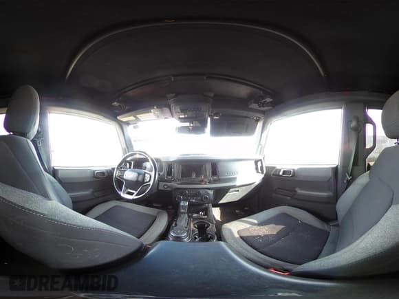 ✅ 2021 Ford Bronco • VIN: 1FMDE5BHXMLB01758 • Lot: 41418048. Listed on IAAI with 31,652 mi. Free auction sales archive from the USA and detailed vehicle history report at DreamBid. Image 23.