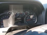 ✅ 2022 Chevrolet Silverado 1500 LT Trail Boss • VIN: 1GCPYFED1NZ200359 • Lot: 80747425. Wystawiony na Copart z przebiegiem 50 119 mil. Bezpłatny archiwum sprzedaży aukcyjnych z USA i szczegółowy raport historii pojazdu na DreamBid. Zdjęcie 9.