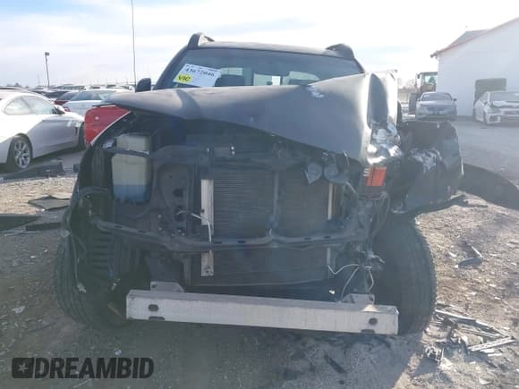 ✅ 2005 Toyota Tacoma • VIN: 5TELU42N75Z080731 • Lot: 43672046. Listed on IAAI with 156,252 mi. Free auction sales archive from the USA and detailed vehicle history report at DreamBid. Image 12.