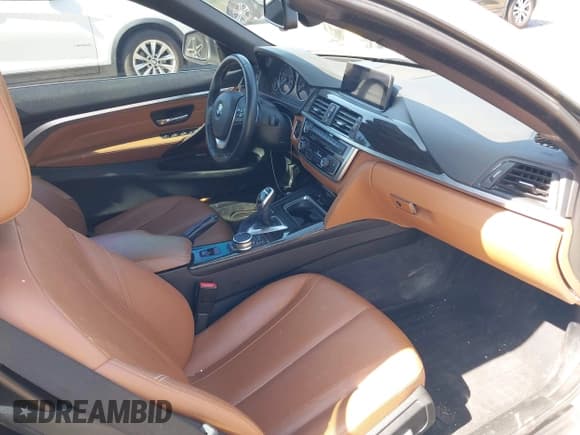 ✅ 2015 BMW 4 Series 428i • VIN: WBA3V7C51FP771904 • Лот: 42316801. Опубликован ранее на IAAI с пробегом 93 391 миль. Бесплатный доступ к архиву аукционных продаж из США и подробный отчёт об истории автомобиля на DreamBid. Изображение 5.