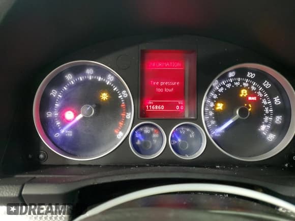 ✅ 2008 Volkswagen R32 • VIN: WVWKC71K18W135439 • Lot: 88668375. Wystawiony na Copart z przebiegiem 116 860 mil. Bezpłatny archiwum sprzedaży aukcyjnych z USA i szczegółowy raport historii pojazdu na DreamBid. Zdjęcie 9.