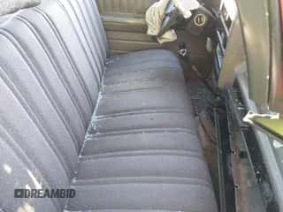 1996 Dodge Dakota z VIN 1B7FL26P0TS644236, wystawiony jako IAAI lot #42032813 z przebiegiem 191 882 mil mil oraz . Historia ofert i sprzedaży dostępna na DreamBid. Obrazek 5.