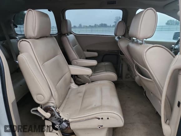 ✅ 2007 Nissan Quest SE • VIN: 5N1BV28UX7N139218 • Lot: 84053225. Wystawiony na Copart z przebiegiem 184 980 mil. Bezpłatny archiwum sprzedaży aukcyjnych z USA i szczegółowy raport historii pojazdu na DreamBid. Zdjęcie 11.