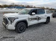 ✅ 2024 Toyota Tundra Limited Hybrid • VIN: 5TFJC5DB2RX075954 • Lot: 90745675. Wystawiony na Copart z przebiegiem 33 493 mil. Bezpłatny archiwum sprzedaży aukcyjnych z USA i szczegółowy raport historii pojazdu na DreamBid. Zdjęcie 1.