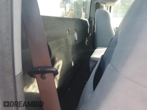 ✅ 2011 Ford F-250 XL • VIN: 1FTBF2B68BEB44843 • Lot: 61815215. Listed on Copart with 177,672 mi. Free auction sales archive from the USA and detailed vehicle history report at DreamBid. Image 10.