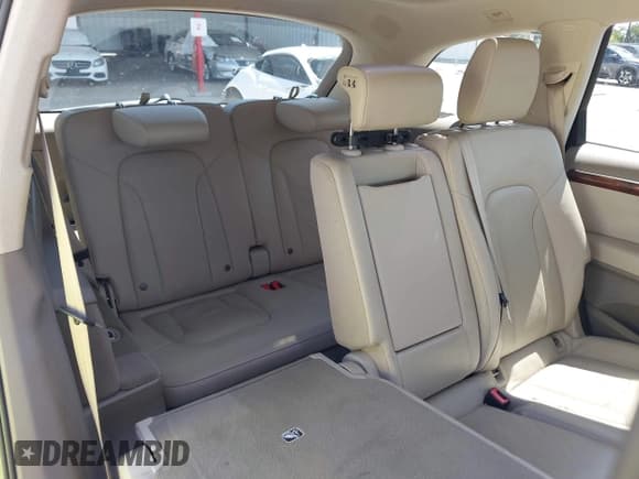 ✅ 2014 Audi Q7 Premium Plus • VIN: WA1LGAFE9ED012692 • Лот: 43204989. Опубликован ранее на IAAI с пробегом 132 014 миль. Бесплатный доступ к архиву аукционных продаж из США и подробный отчёт об истории автомобиля на DreamBid. Изображение 8.