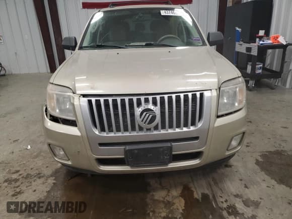 ✅ 2010 Mercury Mariner • VIN: 4M2CN9BG1AKJ04266 • Lot: 43746595. Listed on Copart with Not provided. Free auction sales archive from the USA and detailed vehicle history report at DreamBid. Image 5.