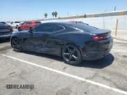 ✅ 2019 Chevrolet Camaro 2LT • VIN: 1G1FD1RX9K0146929 • Lot: 63670205. Wystawiony na Copart z przebiegiem 53 066 mil. Bezpłatny archiwum sprzedaży aukcyjnych z USA i szczegółowy raport historii pojazdu na DreamBid. Zdjęcie 2.