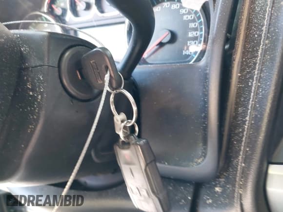 ✅ 2017 GMC Sierra 1500 SLE • VIN: 3GTP1MEC8HG328778 • Lot: 41981477. Listed on IAAI with 171,509 mi. Free auction sales archive from the USA and detailed vehicle history report at DreamBid. Image 11.