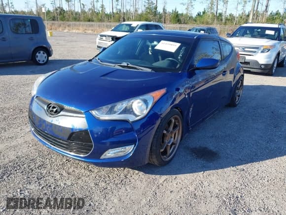 ✅ 2017 Hyundai Veloster • VIN: KMHTC6AD0HU319858 • Lot: 41459895. Wystawiony na IAAI z przebiegiem 114 466 mil. Bezpłatny archiwum sprzedaży aukcyjnych z USA i szczegółowy raport historii pojazdu na DreamBid. Zdjęcie 2.