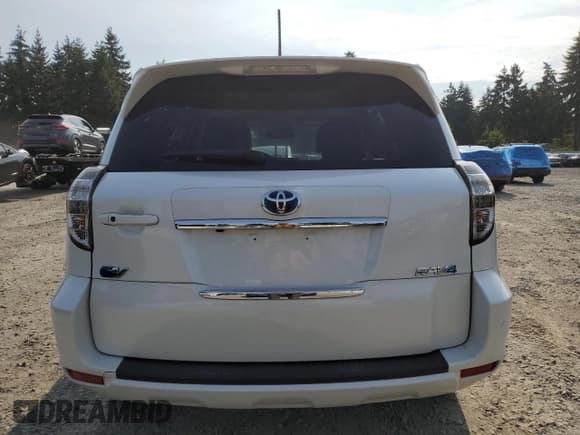 ✅ 2014 Toyota RAV4 • VIN: 2T3YL4DV4EW003493 • Lot: 67291875. Listed on Copart with 114,231 mi. Free auction sales archive from the USA and detailed vehicle history report at DreamBid. Image 6.