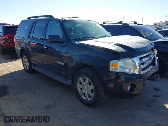 ✅ 2008 Ford Expedition SSV • VIN: 1FMFU15518LA78723 • Lot: 43556116. Wystawiony na IAAI z przebiegiem 87 776 mil. Bezpłatny archiwum sprzedaży aukcyjnych z USA i szczegółowy raport historii pojazdu na DreamBid. Zdjęcie 1.