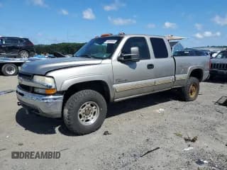 ✅ 2002 Chevrolet Silverado 2500HD LS • VIN: 1GCHK291X2E189279 • Лот: 64008405. Опубликован ранее на Copart с пробегом Не указан. Бесплатный доступ к архиву аукционных продаж из США и подробный отчёт об истории автомобиля на DreamBid. Изображение 1.
