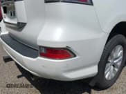 ✅ 2014 Lexus GX 460 • VIN: JTJBM7FXXE5085172 • Lot: 42576414. Wystawiony na IAAI z przebiegiem 167 298 mil. Bezpłatny archiwum sprzedaży aukcyjnych z USA i szczegółowy raport historii pojazdu na DreamBid. Zdjęcie 19.