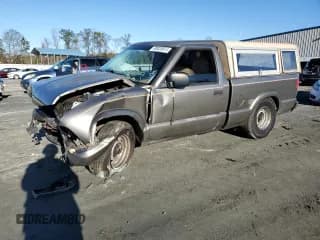 ✅ 1998 Chevrolet S-10 LS • VIN: 1GCCS1449WK105580 • Лот: 80820874. Опубликован ранее на Copart с пробегом Не указан. Бесплатный доступ к архиву аукционных продаж из США и подробный отчёт об истории автомобиля на DreamBid. Изображение 1.