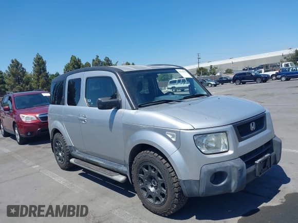 ✅ 2006 Honda Element EX-P • VIN: 5J6YH18706L006739 • Лот: 42741972. Опубликован ранее на IAAI с пробегом 241 827 миль. Бесплатный доступ к архиву аукционных продаж из США и подробный отчёт об истории автомобиля на DreamBid. Изображение 1.