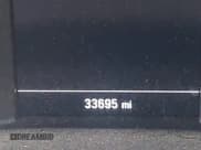 ✅ 2019 GMC Acadia SLE • VIN: 1GKKNSLS4KZ230033 • Lot: 41897959. Listed on IAAI with 33,695 mi. Free auction sales archive from the USA and detailed vehicle history report at DreamBid. Image 14.