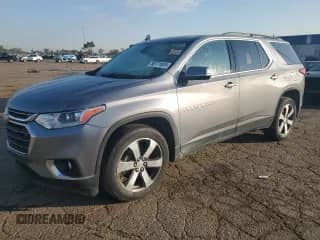 2019 Chevrolet Traverse LT z VIN 1GNEVHKWXKJ296429, wystawiony jako Copart lot #80171885 z przebiegiem 105 077 mil mil oraz Czysty tytuł • Clean title. Historia ofert i sprzedaży dostępna na DreamBid. Obrazek 1.