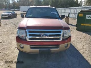 ✅ 2014 Ford Expedition Max XLT • VIN: 1FMJK1H56EEF44822 • Лот: 92934135. Опубликован ранее на Copart с пробегом 307 750 миль. Бесплатный доступ к архиву аукционных продаж из США и подробный отчёт об истории автомобиля на DreamBid. Изображение 5.