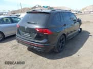 ✅ 2024 Volkswagen Tiguan SE R-Line Black • VIN: 3VV8B7AX0RM233518 • Lot: 42150087. Listed on IAAI with 766 mi. Free auction sales archive from the USA and detailed vehicle history report at DreamBid. Image 4.