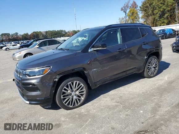 ✅ 2022 Jeep Compass Limited • VIN: 3C4NJDCB9NT141487 • Lot: 90984455. Wystawiony na Copart z przebiegiem 43 428 mil. Bezpłatny archiwum sprzedaży aukcyjnych z USA i szczegółowy raport historii pojazdu na DreamBid. Zdjęcie 1.