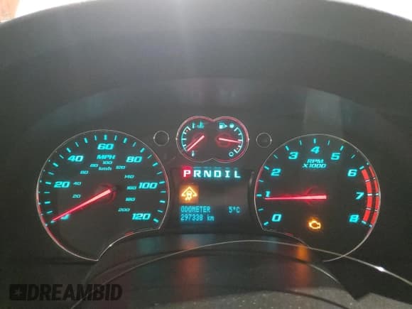 ✅ 2007 Chevrolet Equinox LS • VIN: 2CNDL23F376062011 • Лот: 83089174. Опубликован ранее на Copart с пробегом 297 338 миль. Бесплатный доступ к архиву аукционных продаж из США и подробный отчёт об истории автомобиля на DreamBid. Изображение 9.