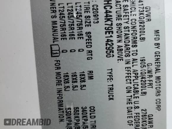 ✅ 2009 GMC Sierra 1500 • VIN: 1GTHC44K79E142956 • Лот: 80669944. Опубликован ранее на Copart с пробегом 309 022 миль. Бесплатный доступ к архиву аукционных продаж из США и подробный отчёт об истории автомобиля на DreamBid. Изображение 13.