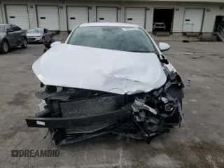 2020 Hyundai Elantra SEL z VIN 5NPD84LF7LH610132, wystawiony jako Copart lot #70293705 z przebiegiem 47 614 mil mil oraz Szkoda całkowita • Salvage title. Historia ofert i sprzedaży dostępna na DreamBid. Obrazek 5.