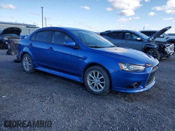 ✅ 2015 Mitsubishi Lancer SE • VIN: JA32V2FW5FU602037 • Лот: 90246965. Опубликован ранее на Copart с пробегом 147 916 миль. Бесплатный доступ к архиву аукционных продаж из США и подробный отчёт об истории автомобиля на DreamBid. Изображение 4.