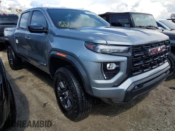 ✅ 2024 GMC Canyon 2WD Elevation • VIN: 1GTP5BEK8R1162746 • Lot: 74379554. Listed on Copart with 2,873 mi. Free auction sales archive from the USA and detailed vehicle history report at DreamBid. Image 4.