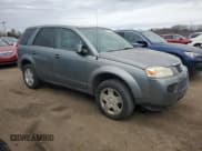 ✅ 2006 Saturn VUE • VIN: 5GZCZ63456S878989 • Lot: 47394055. Wystawiony na Copart z przebiegiem 133 384 mil. Bezpłatny archiwum sprzedaży aukcyjnych z USA i szczegółowy raport historii pojazdu na DreamBid. Zdjęcie 4.