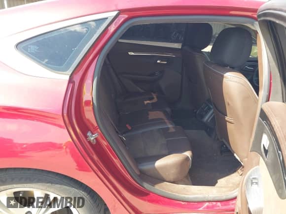 ✅ 2015 Chevrolet Impala LT • VIN: 1G1115SL2FU129681 • Lot: 43340923. Listed on IAAI with 207,959 mi. Free auction sales archive from the USA and detailed vehicle history report at DreamBid. Image 8.