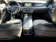 ✅ 2019 Genesis G80 Sport • VIN: KMHGN4JB8KU299980 • Lot: 71494585. Wystawiony na Copart z przebiegiem 40 616 mil. Bezpłatny archiwum sprzedaży aukcyjnych z USA i szczegółowy raport historii pojazdu na DreamBid. Zdjęcie 8.