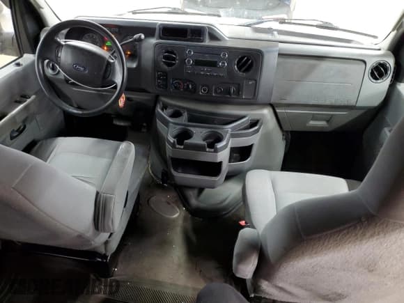 ✅ 2012 Ford Econoline Passenger XL • VIN: 1FBSS3BLXCDA57559 • Lot: 90638185. Listed on Copart with 537,844 mi. Free auction sales archive from the USA and detailed vehicle history report at DreamBid. Image 8.